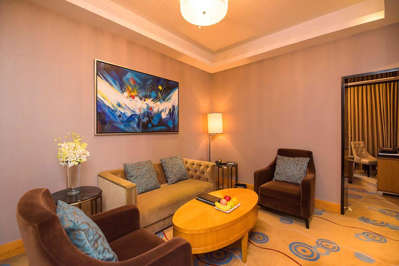 Howard Johnson Kaina Plaza Changzhou Changzhou  Zewnętrze zdjęcie