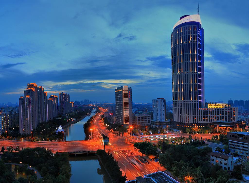 Howard Johnson Kaina Plaza Changzhou Changzhou  Zewnętrze zdjęcie
